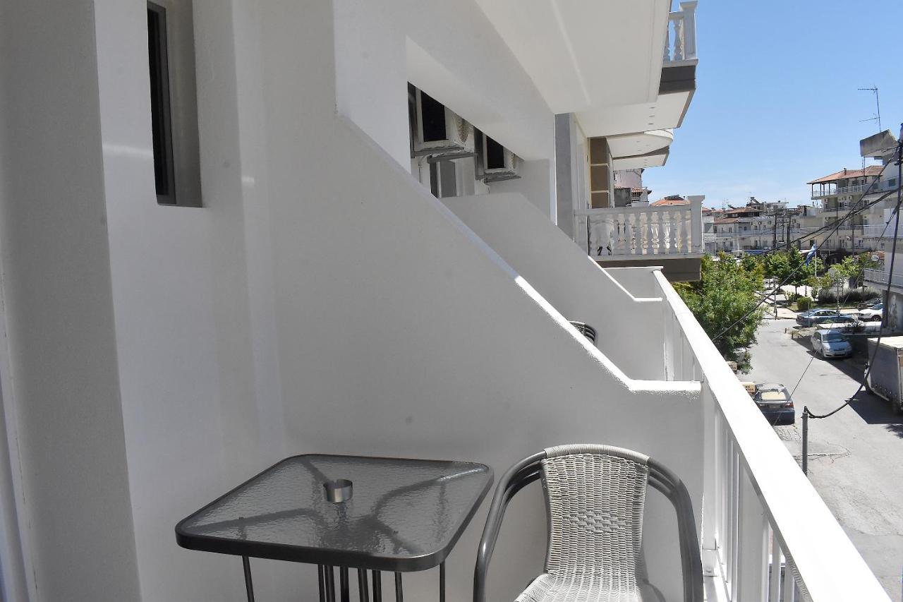 Giorgos-Fenia Apartments Paralía Extérieur photo